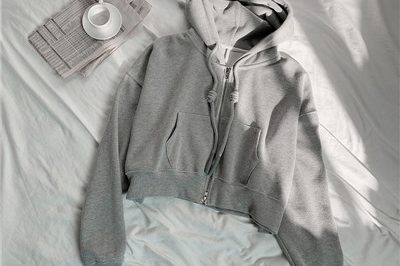 Women short style zip up hoodie wholesale (1)